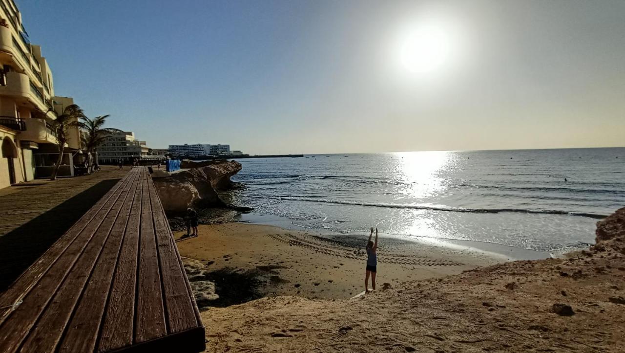 Views Of El Medano Beach, Two Экстерьер фото